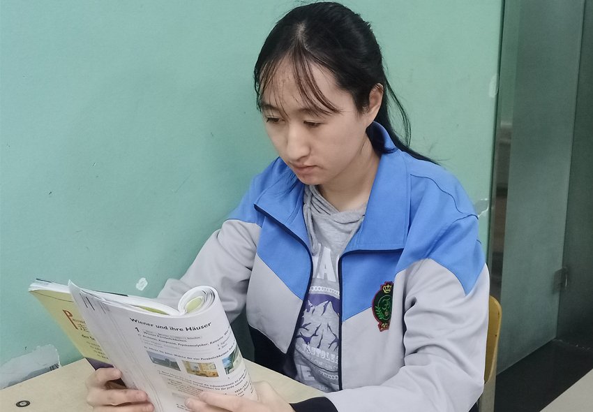 可返回栏目或查看相邻条目