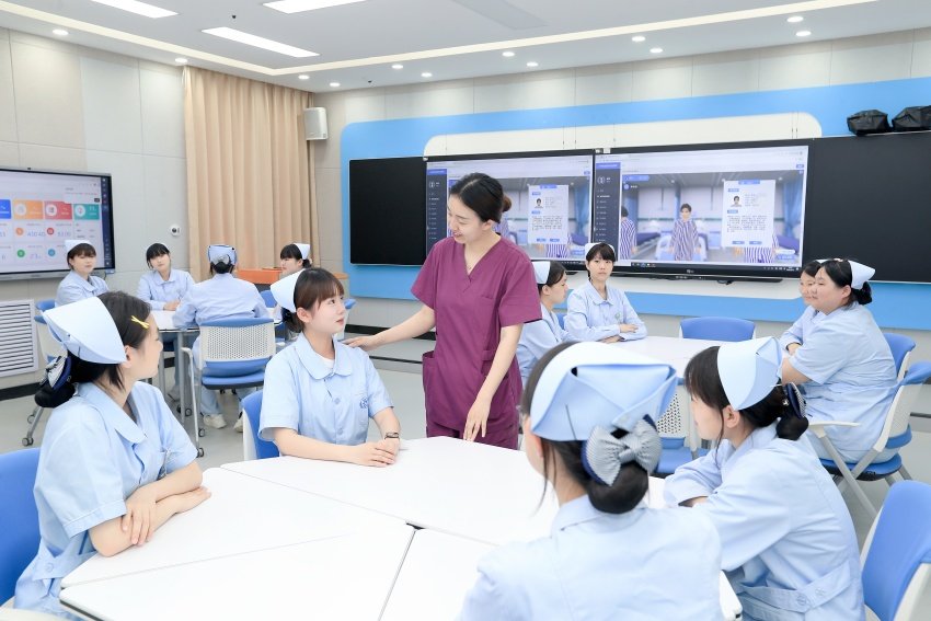 可返回栏目或查看相邻条目